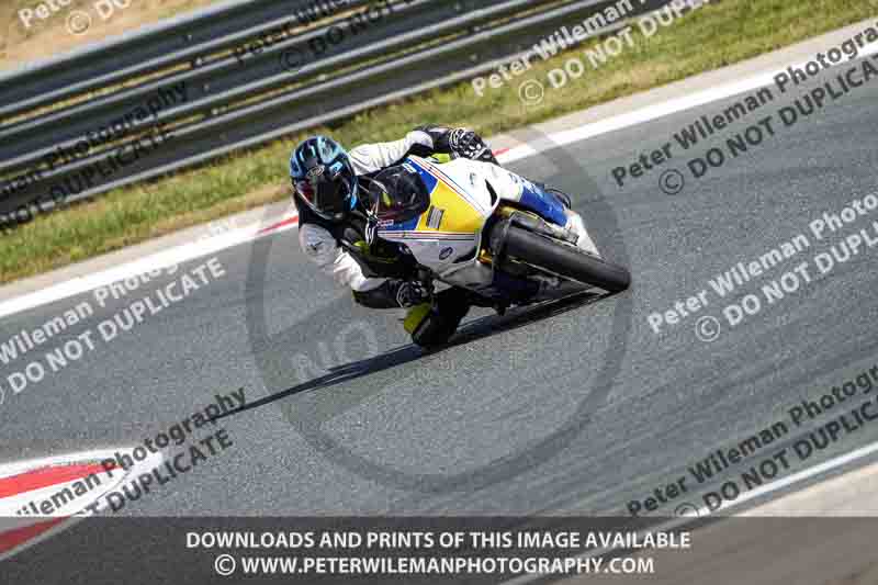 cadwell no limits trackday;cadwell park;cadwell park photographs;cadwell trackday photographs;enduro digital images;event digital images;eventdigitalimages;navarra;no limits trackdays;peter wileman photography;racing digital images;trackday digital images;trackday photos